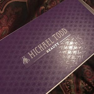 Antimicrobial Sonic Skin Cleasnsing system